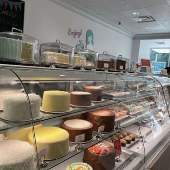 SusieCakes - Pasadena - Indoors - Bakeries Near Me - Pasadena, California SusieCakes - Pasadena - Indoors - Bakeries Near Me - Pasadena, California