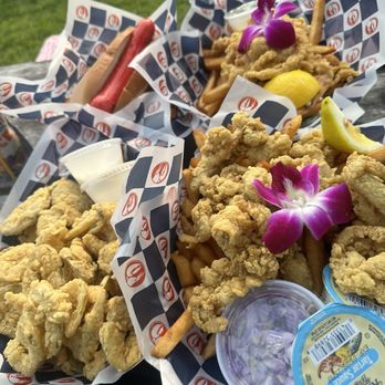Shannon's Unshelled - Fried clams, fried lobster, fried pickles and a hot dog. - Seafood Near Me - Boothbay, Maine Shannon's Unshelled - Fried clams, fried lobster, fried pickles and a hot dog. - Seafood Near Me - Boothbay, Maine