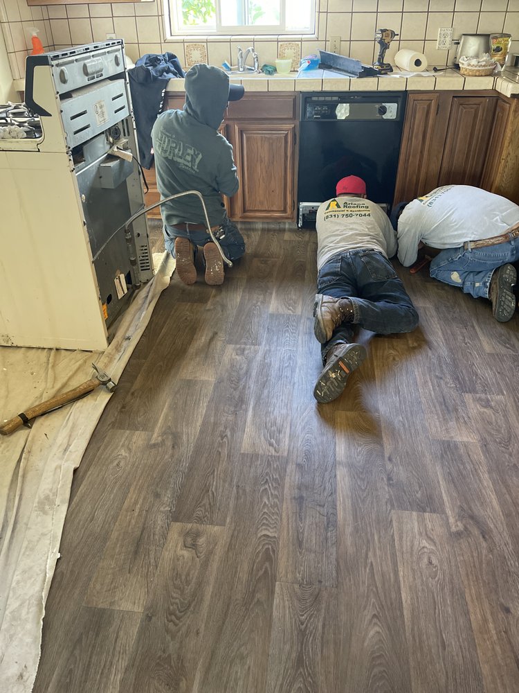 Slide of Ariana Roofing