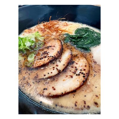 Burosu ramen & Sushi 最好的拉面和寿司 by null