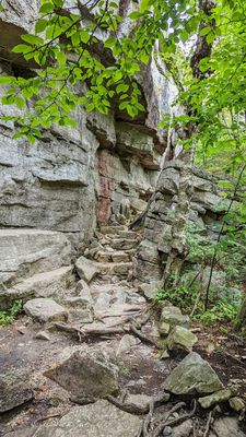 Photo of Minnewaska State Park Preserve - Kerhonkson, NY, US. Ice Caves | Instagram: @telephonesmoothie