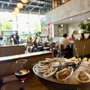Faubourg Montclair - Oysters - French Near Me - Montclair, New Jersey Faubourg Montclair - Oysters - French Near Me - Montclair, New Jersey
