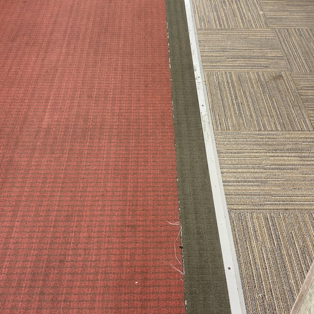 Red Lion Hotel Kalispell - Carpet in the halls is very worn - Hotels Near Me - Kalispell, Montana Red Lion Hotel Kalispell - Carpet in the halls is very worn - Hotels Near Me - Kalispell, Montana