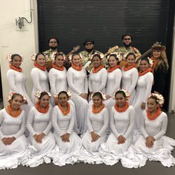 Halau Hula Olana - Dancers of Halau Hula Olana on tour in Japan!