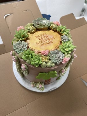 Crown Town Cakes by null