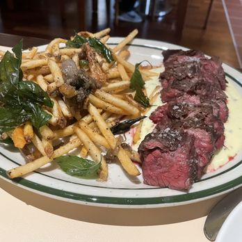 Agnes and Sherman - Diners Near Me - Houston, Texas