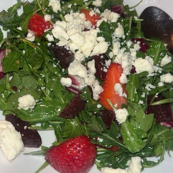 McPhee's Grill - Special salad with beets, strawberries, feta, arugula - Steakhouses Near Me - Templeton, California