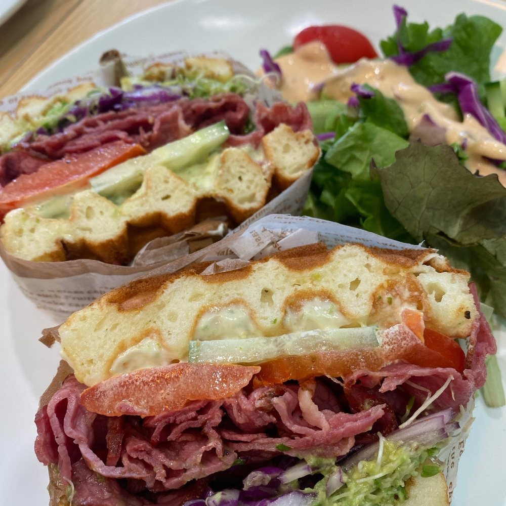 Fresh Bites Hawaii - Pastrami waffle sandwich - Poke Near Me - Honolulu, Hawaii