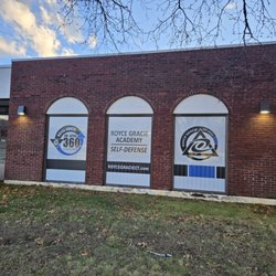 Royce Gracie Academy of Glastonbury - Building front