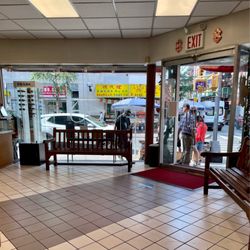 88 Optical Hester - Interior