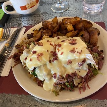 Toast Coffeehouse - Corn beef hash - Coffee & Tea Near Me - Patchogue, New York Toast Coffeehouse - Corn beef hash - Coffee & Tea Near Me - Patchogue, New York