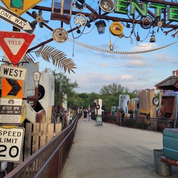 Truck Yard - Entry way. - Beer Gardens Near Me - The Colony, Texas