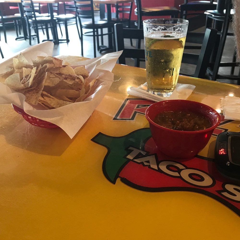 Fuzzy's Taco Shop - Delicious salsa.....best I've found. Nice heat and flavor! Wash that down with nice cold one. Mmmmm - Mexican Near Me - Sarasota, Florida Fuzzy's Taco Shop - Delicious salsa.....best I've found. Nice heat and flavor! Wash that down with nice cold one. Mmmmm - Mexican Near Me - Sarasota, Florida
