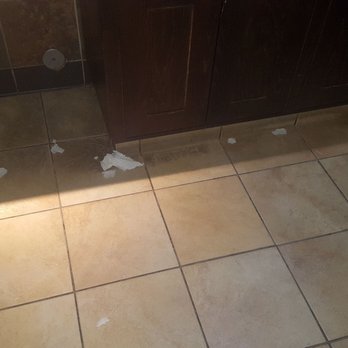 Cheddar's Scratch Kitchen - Gas station bathroom was cleaner then this restaurant! - American Near Me - Fort Worth, Texas