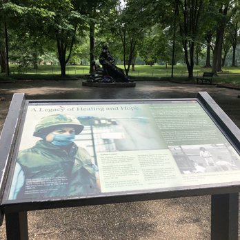 Vietnam Women's Memorial - Landmarks & Historical Buildings Near Me - Washington, DC, District of Columbia
