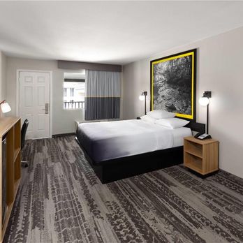 Super 8 by Wyndham Temple - Guest room - Hotels Near Me - Temple, Texas Super 8 by Wyndham Temple - Guest room - Hotels Near Me - Temple, Texas