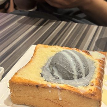Sugar Marmalade - Condensed milk toast with sesame ice cream - Desserts Near Me - Markham, Ontario