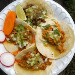 La Carreta - 1 pollo, 1 asada, 2 pastor