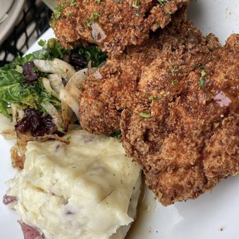 The Hideout Kitchen - Honey fried chicken, mashed potatoes and greens - New American Near Me - Lafayette, California The Hideout Kitchen - Honey fried chicken, mashed potatoes and greens - New American Near Me - Lafayette, California
