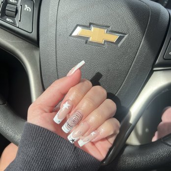 The Nail House - Spiral nails - Nail Salons Near Me - Milpitas, California The Nail House - Spiral nails - Nail Salons Near Me - Milpitas, California