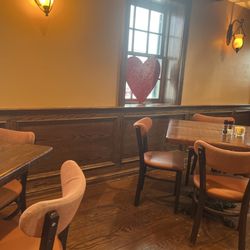 La Taverna - Tables
