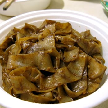 Amy's Restaurant - M16. Chow Fun In Light Gravy Sauce takeout, before addition of egg sauce. - Chinese Near Me - New York, New York Amy's Restaurant - M16. Chow Fun In Light Gravy Sauce takeout, before addition of egg sauce. - Chinese Near Me - New York, New York