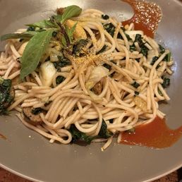 Garlic Basil Noodles