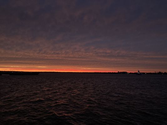 Pier 52 by null