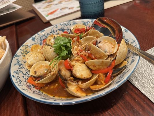 Good Catch | Thai Urban Bistro by null