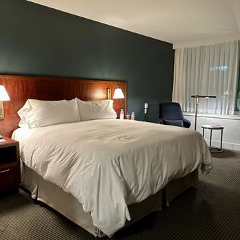 InterContinental San Francisco - That bed is fire - Hotels Near Me - San Francisco, California InterContinental San Francisco - That bed is fire - Hotels Near Me - San Francisco, California