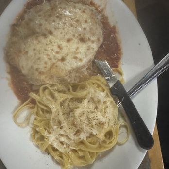 Bonkers Restaurant - Chicken parm - New American Near Me - Page, Arizona