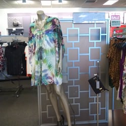 Kohl's - Wanted to buy item on 1/2 empty display & was told they didn't have any more in stock...so why display..? (This wasn't my size.)