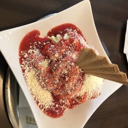 Eiscafe Rialto - Spaghettieis, der Klassiker... Spitze