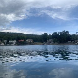 Shoreline Rentals - Nice houses on the Keuka Lake