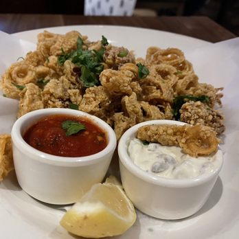 Yard House - Fried Calamari - New American Near Me - Honolulu, Hawaii Yard House - Fried Calamari - New American Near Me - Honolulu, Hawaii
