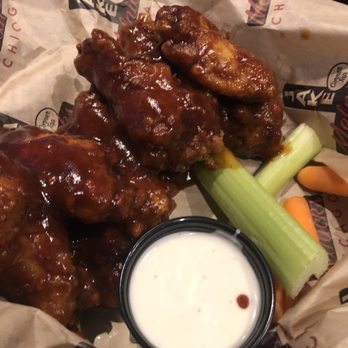 Jake Melnick's Corner Tap - bbq wings are delicious! - Sports Bars Near Me - Chicago, Illinois Jake Melnick's Corner Tap - bbq wings are delicious! - Sports Bars Near Me - Chicago, Illinois