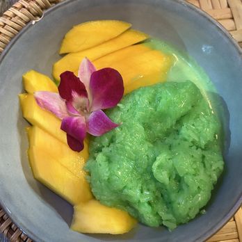 Nok’s Kitchen - Mango pandan rice - Laotian Near Me - Westminster, California Nok’s Kitchen - Mango pandan rice - Laotian Near Me - Westminster, California