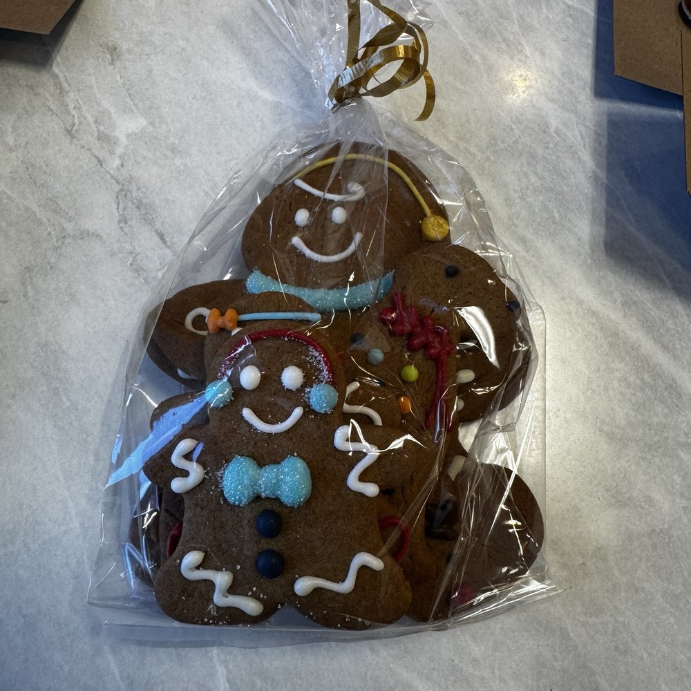 Dulce Cafe - Gingerbread Family - Coffee & Tea Near Me - Durham, North Carolina