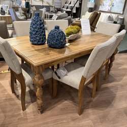 Rudd Furniture Company - Smaller scale dining or choose extra seating.