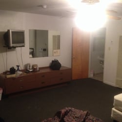 Oasis Motel - One of the rooms me and my brother stayed in..