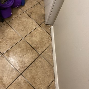 The Summit - Washer was leaking terribly - Vacation Rentals Near Me - Panama City Beach, Florida The Summit - Washer was leaking terribly - Vacation Rentals Near Me - Panama City Beach, Florida