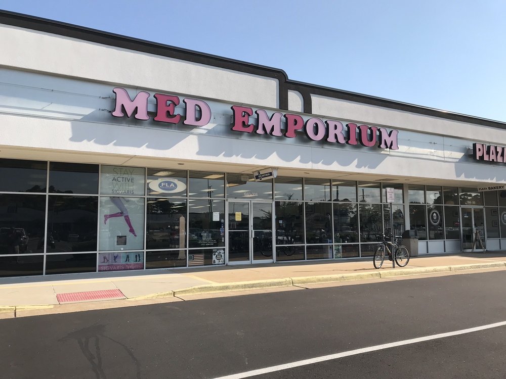MED EMPORIUM Updated September 2024 13 Reviews 1940 Laskin Rd