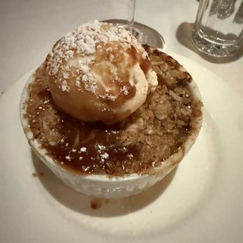 Cafe La Haye - Peach cobbler - New American Near Me - Sonoma, California Cafe La Haye - Peach cobbler - New American Near Me - Sonoma, California