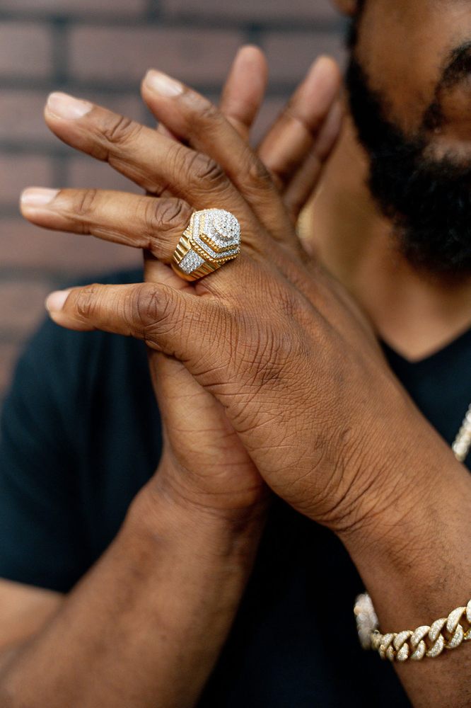 Jewelry ELIZALDE JEWELRY Updated October 2024 44 Photos & 14