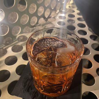Rooftop Spritzeria Monti - Cocktail - Cocktail Bars Near Me - Rome, RM