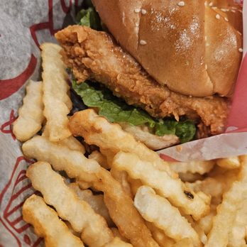 Raising Cane's Chicken Fingers - Chicken tender sandwich - Fast Food Near Me - Marlton, New Jersey Raising Cane's Chicken Fingers - Chicken tender sandwich - Fast Food Near Me - Marlton, New Jersey