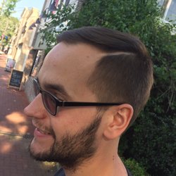 The Gentlemen's Barber Shop - Fresh cut! Very satisfied with the cut & speedy service.