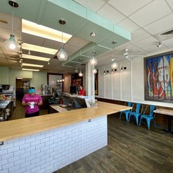Tropical Smoothie Cafe - Inside
