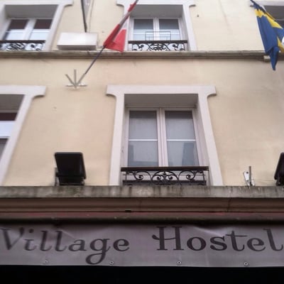 Le Village Montmartre by null