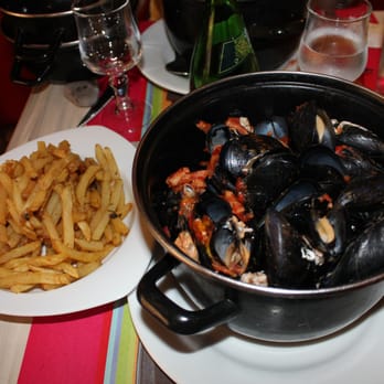 La Casalinga - Moules Frites à 10€ - Catalan Near Me - Collioure, 66